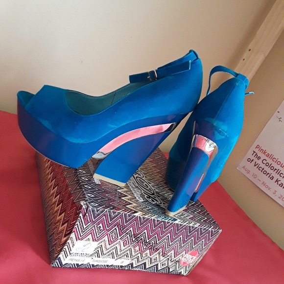 Women's DbDk Heels Suede Gold Size 8 - Picture 4 of 8